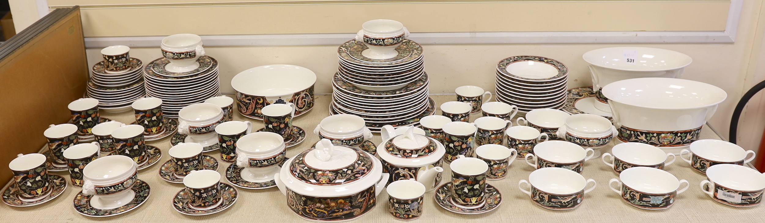 A Villeroy & Boch Intarsia service